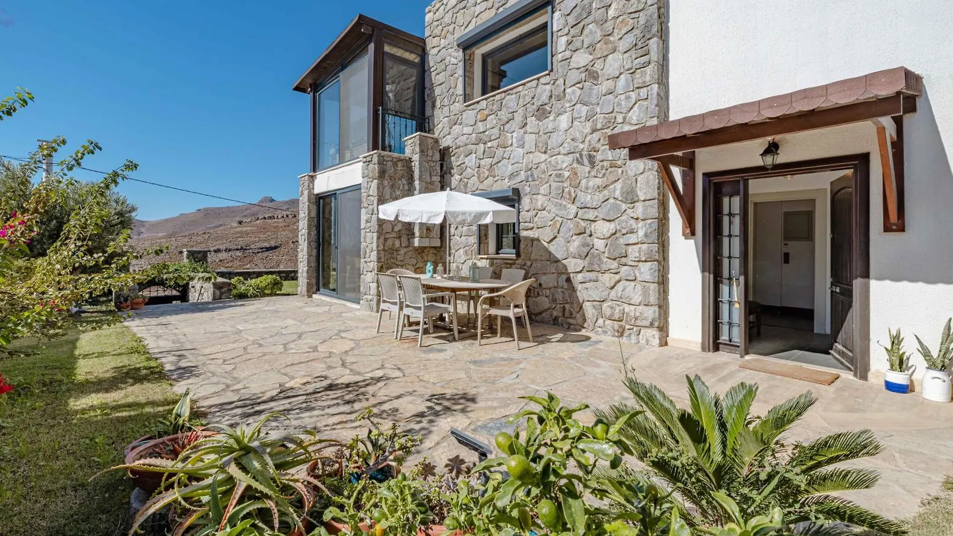 Elegant Villa Private Pool & Stunning Views Bodrum