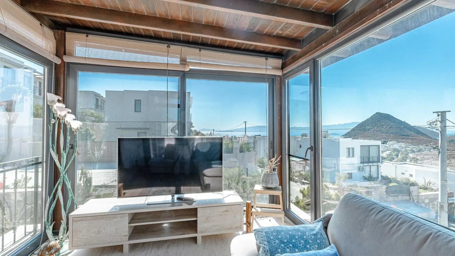 Elegant Villa Private Pool & Stunning Views Bodrum